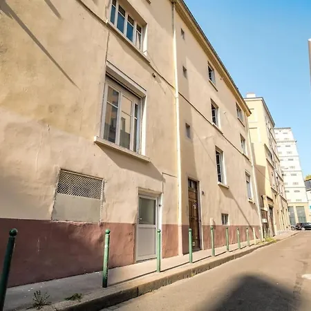 Apartament Avec Terrasse - Proche Berges Du Rhone Lyon